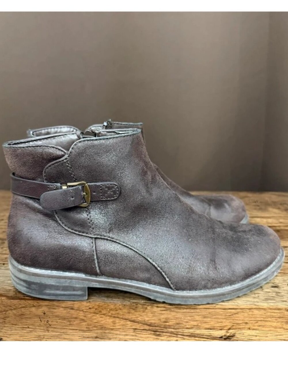 Bare Traps Ankle Boots Size 8